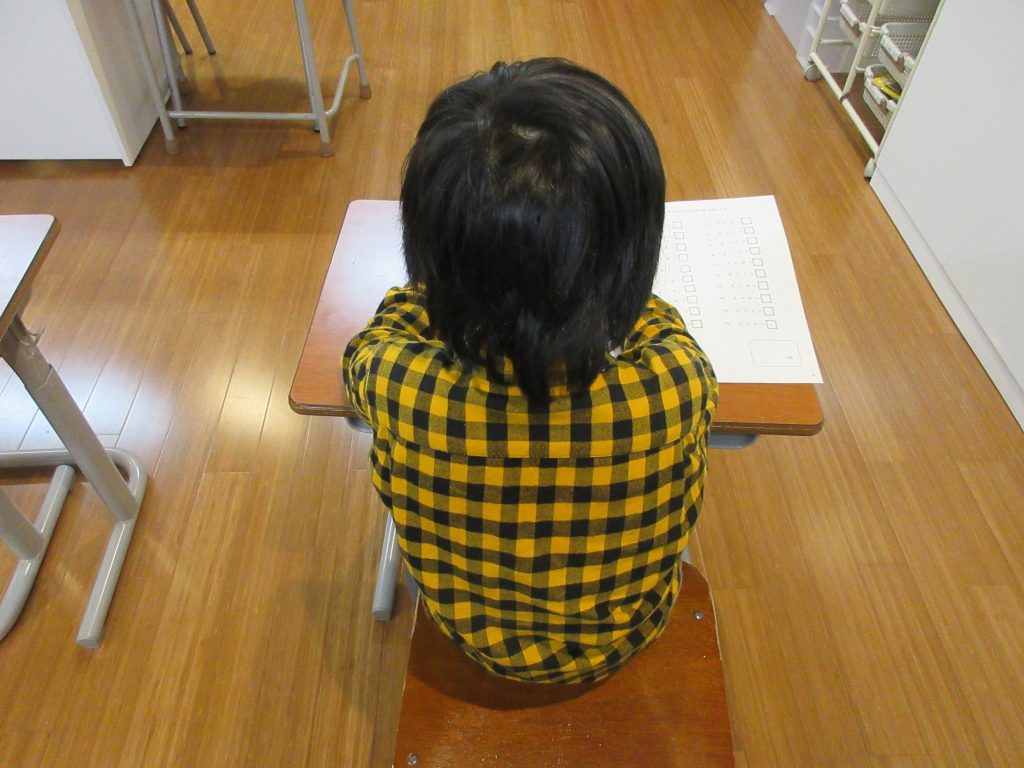 自由時間に学習に取り組む生徒