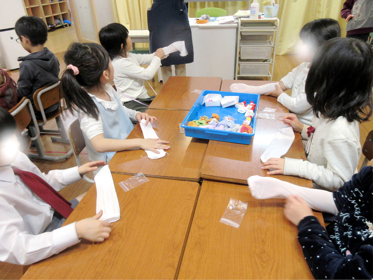 先生のお話、聞き逃さないぞ～！